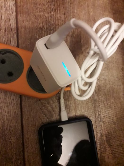 Блок со шнуром  быстрая зарядка