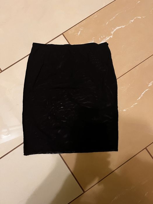 Sukienka czarna AVON