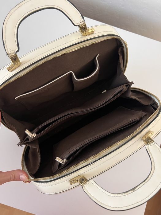 Сумка Біла бренду Furla