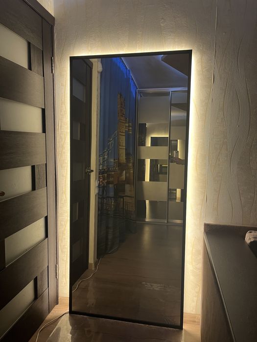 дзеркало з підсвіткою / зеркало с подсветкой / дзеркало в рамі