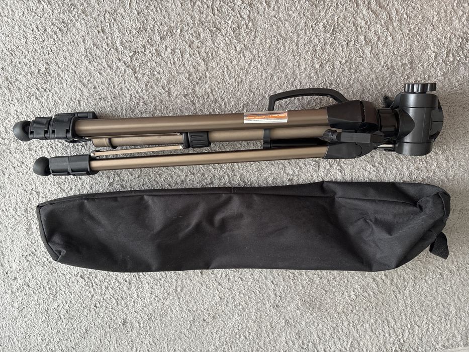 Statyw fotograficzny Arkas + pokrowiec