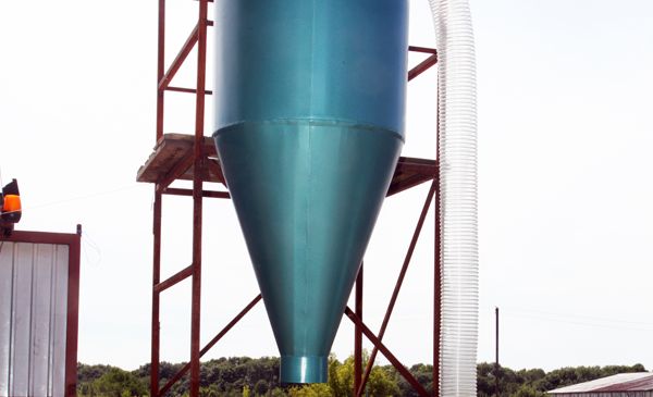 Подрібнювач соломи, сіна, очерету 1т/год; 18,5 кВт Артмаш