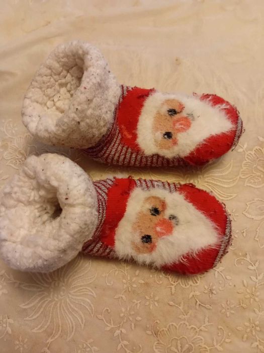 Дитяче домашнє взуття