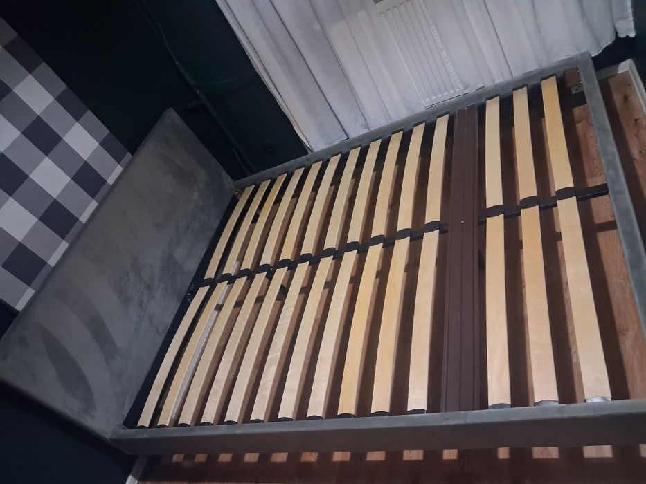 Łóżko tapicerowane dwuosobowe 160x200 cm