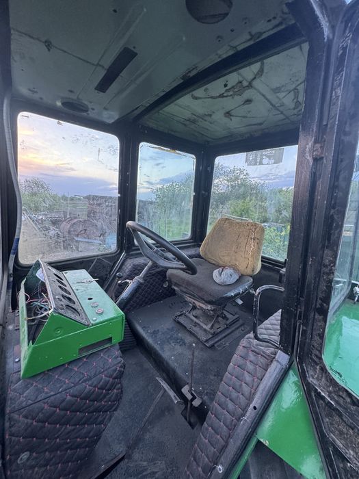 Продам мтз 80  1990