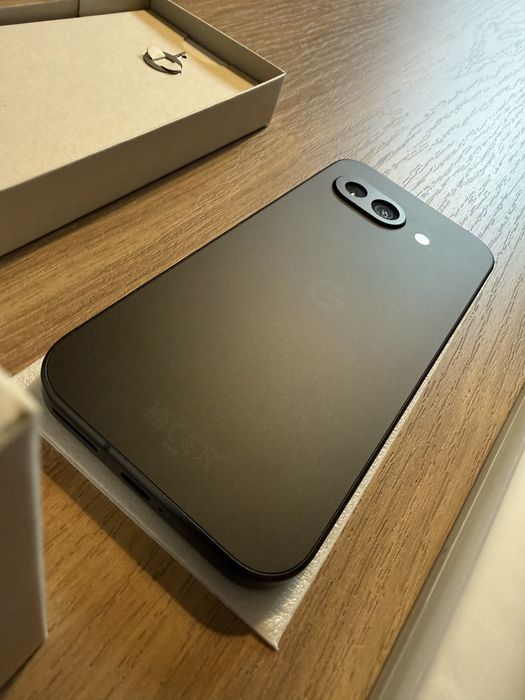 Google Pixel 9a 256gb jak nowy