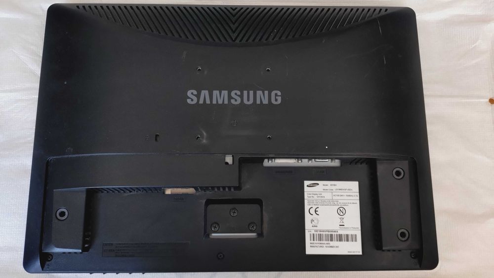 Monitor Samsung SyncMaster 931BW 19″, używany, 1 właściciel