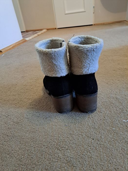 Buty zimowe 38 czarne