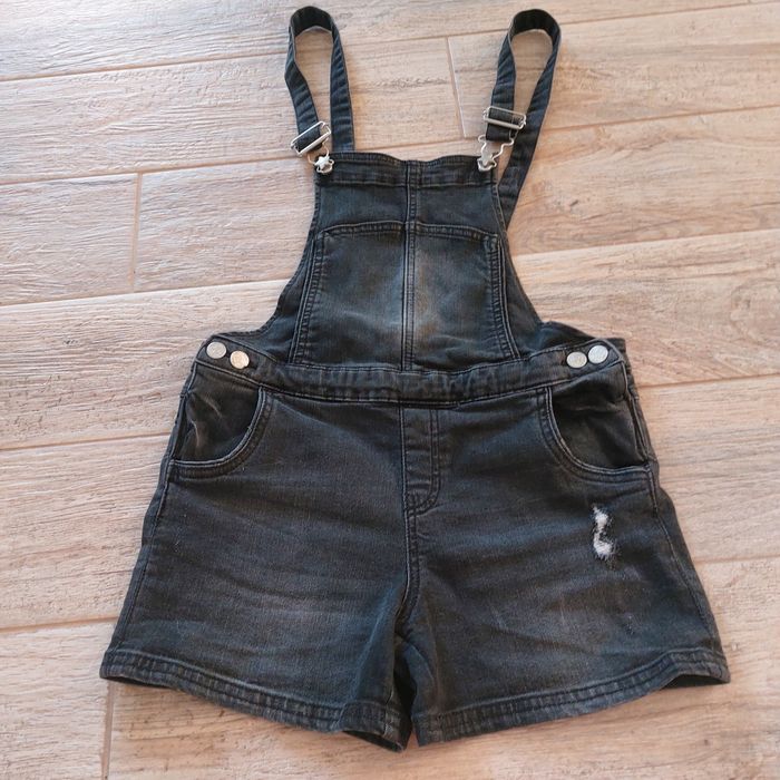 Szorty, ogrodniczki rozm.  146-152, 11-12 lat