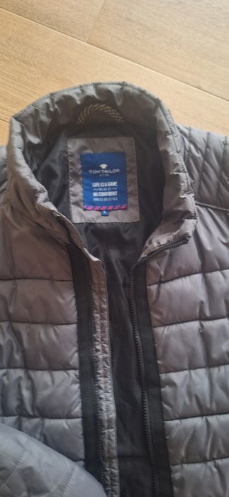 Чоловіча куртка демі-зима