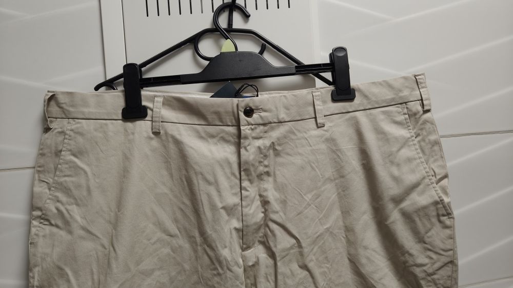 Spodenki Cotton r. 44 pas 114 cm beż NOWE