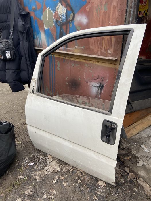 двері від Fiat Skudo під реставрацію