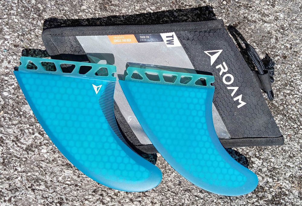 ROAM Twin Fins Single Tab