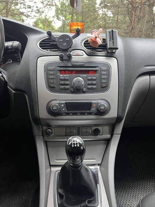 Ford Focus 2010 VIN WF0SXXGCDSAP57001 фото оголошення 10 з 22