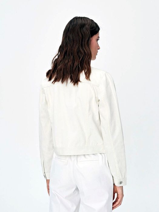 Джинсова куртка жіноча