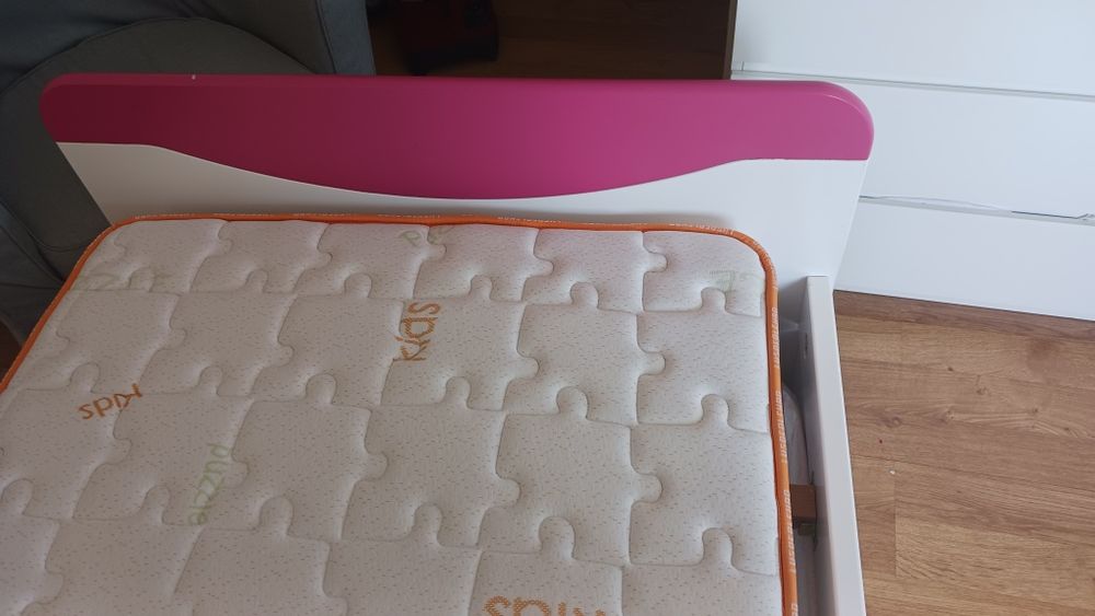 Cama dupla de gaveta
