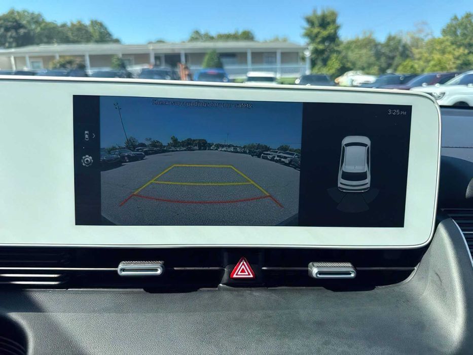 Hyundai Ioniq 5      2023