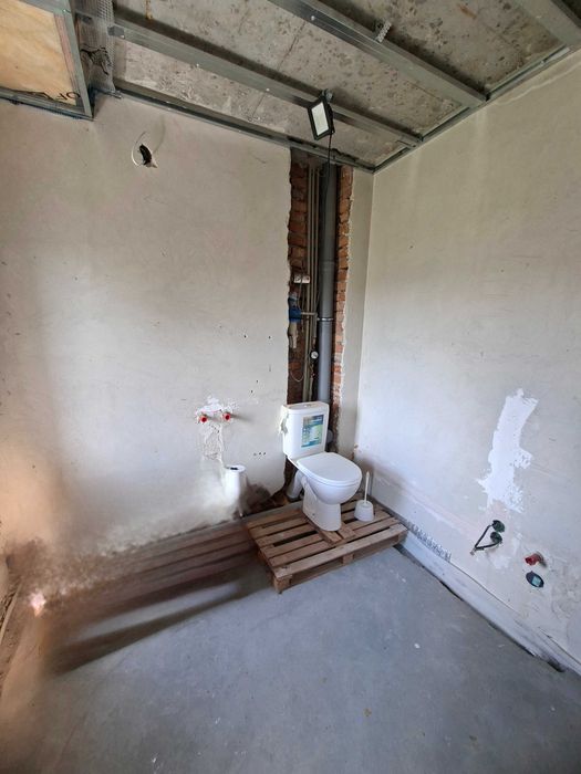 ПРОДАЄТЬСЯ ПЕНТХАУС з терасами у Ворзелі (1 км від Бучі)