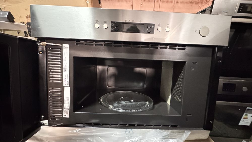 micro-ondas, IKEA 300+ aço inoxidável ( novo )