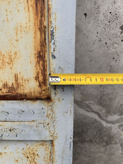 Ворота металеві міцні доставка