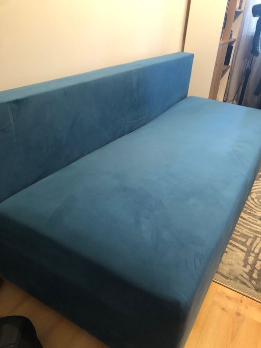 Łóżko-sofa niebieska