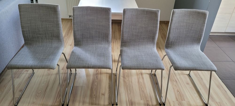 Stół + krzesła firmy Ikea
