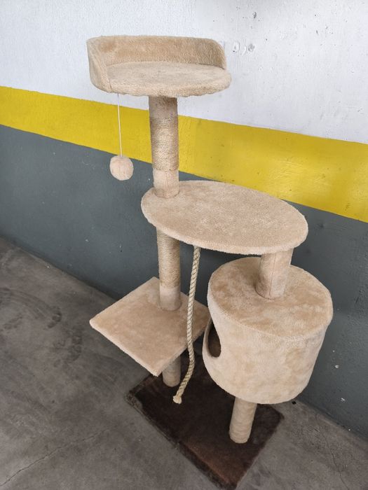 Arranhador para gatos altura 1.35