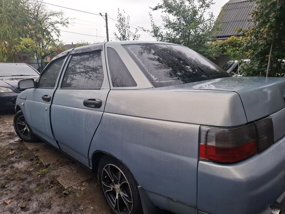 Продам автомобіль ВАЗ 21102