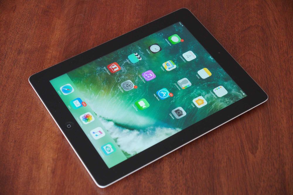 [COMO NOVO] iPad 4a Geração 32GB Wi-fi + Smart Cover + acessórios