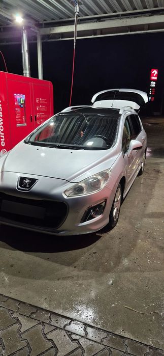 Peugeot 308 Peugeot 308SW 1.6 eHDi Lift LED Parktronic Hak