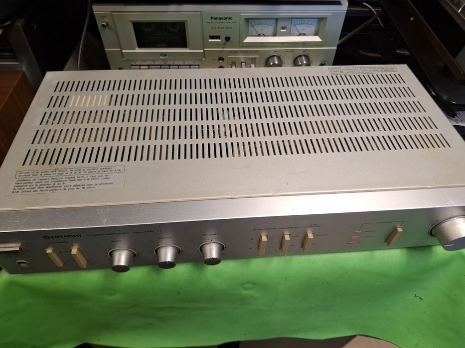 Wzmacniacz Hitachi HA-11