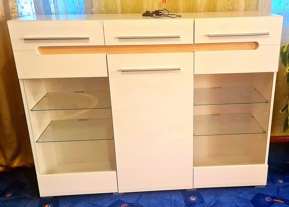 Тумба 3Д СК Бьянко з підсвіткою. Нова.