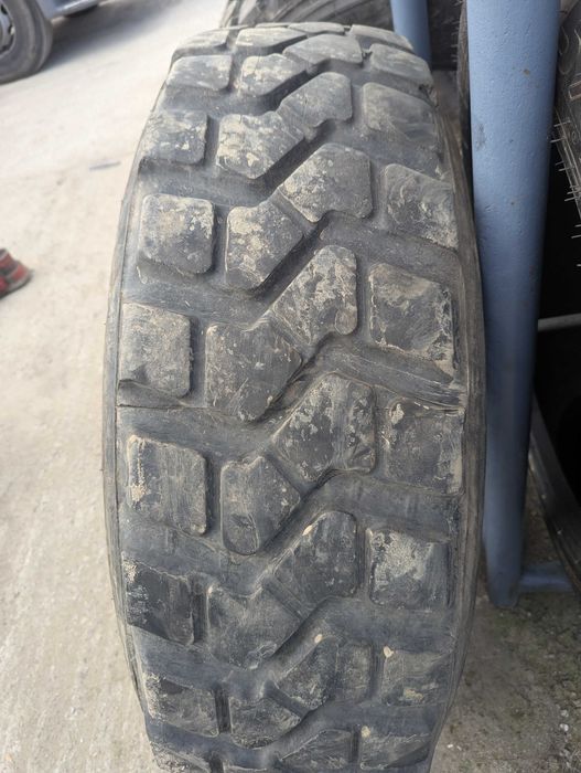 365/80R20 14.5r20 Pirelli Pista PS22 opona przemysłowa