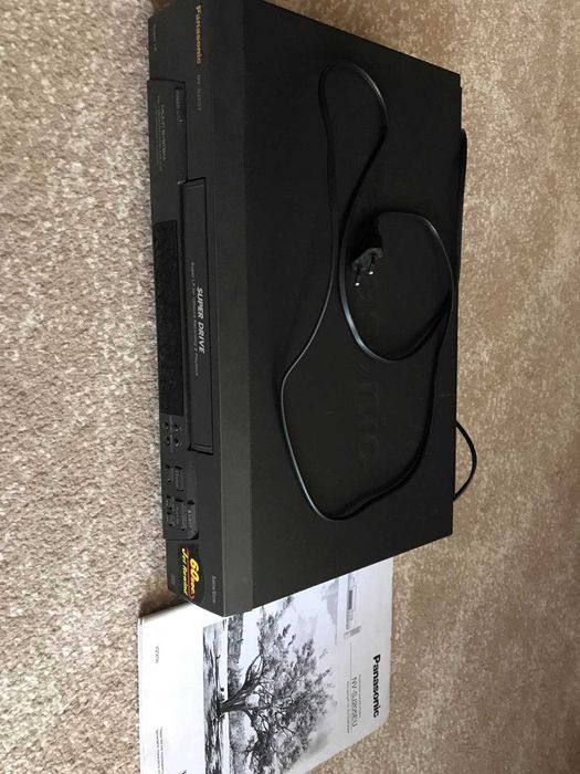 Продам видеомагнитофон Panasonic