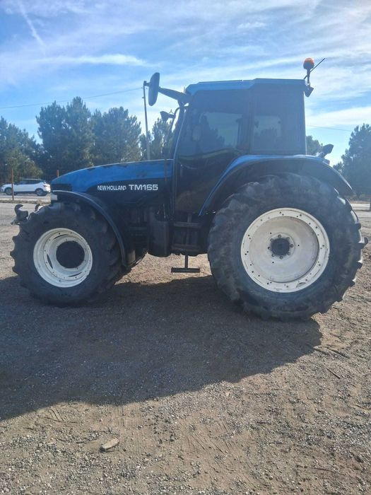 Tractor em bom estado