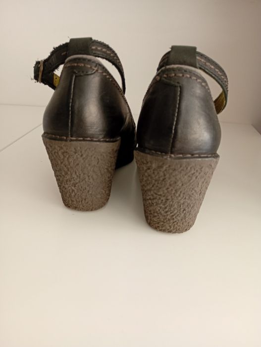 Sapatos Fly London 38