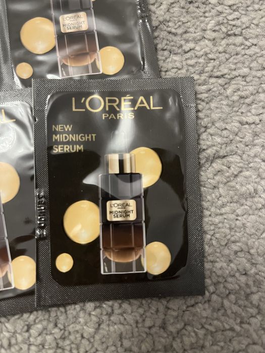 Serum przeciwzmarszczkowe Loreal 10 saszetek