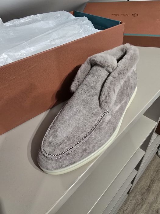 Розпродаю останні розміри.Зимове взуття - Лофери Loro Piana .