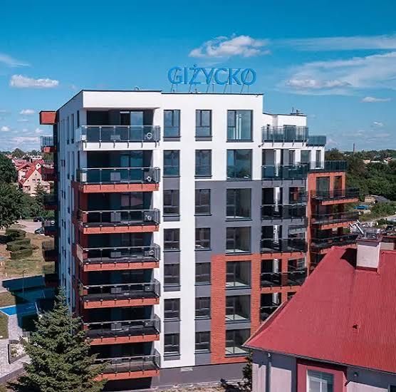 Apartament z widokiem na jezioro wolny wrzesień