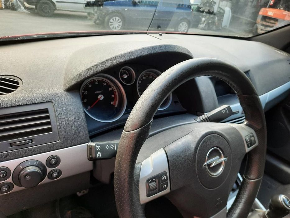TABLIER OPEL ASTRA H GTC 2008 -13149016