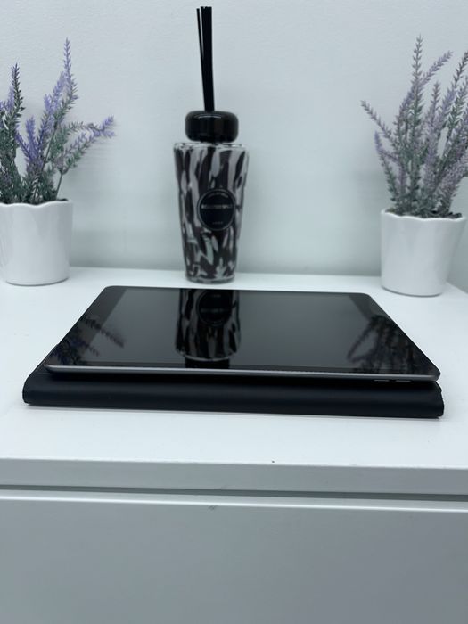 Tablet Apple iPad 8 Gen. Rysik / Klawiatura / Etui / Myszka