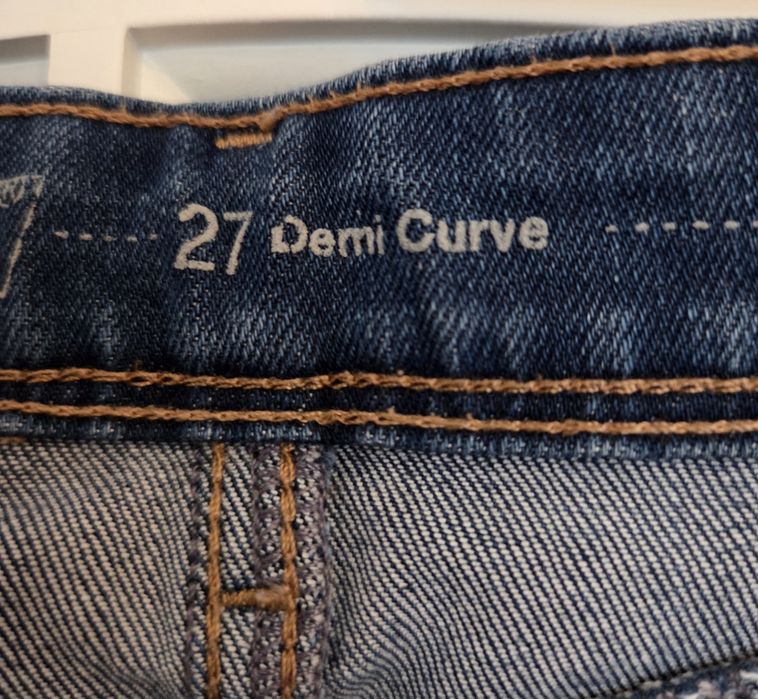 Levis skinny ciemno niebieskie