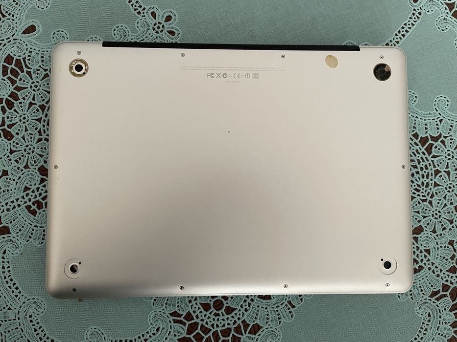 Vendo Macbook Pro Mid 2010