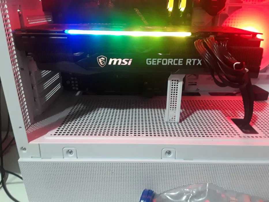 bundle m4 rogstrix b470gaming, ryzen 5 5500, rams 2x8 16 gb,rtx 3070 msi trio oc