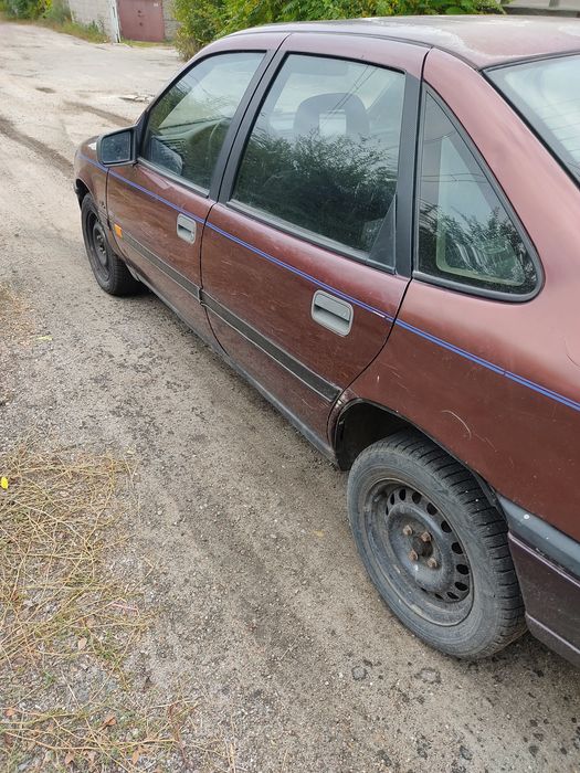 Продам Опелёк 1.8