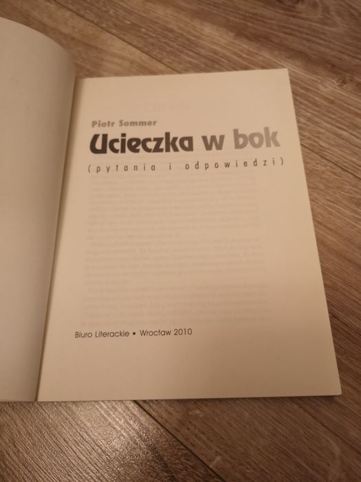 Piotr Sommer "Ucieczka w bok"
