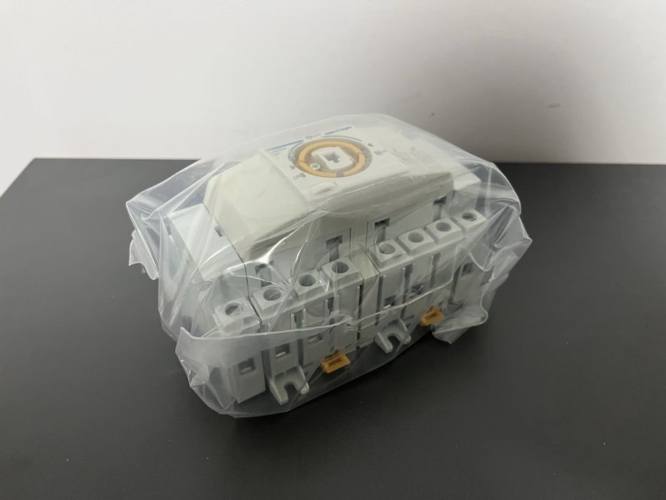 Hager him 404 рубильник