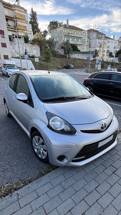 Toyota Aygo 1.0 gasolina — photo 2