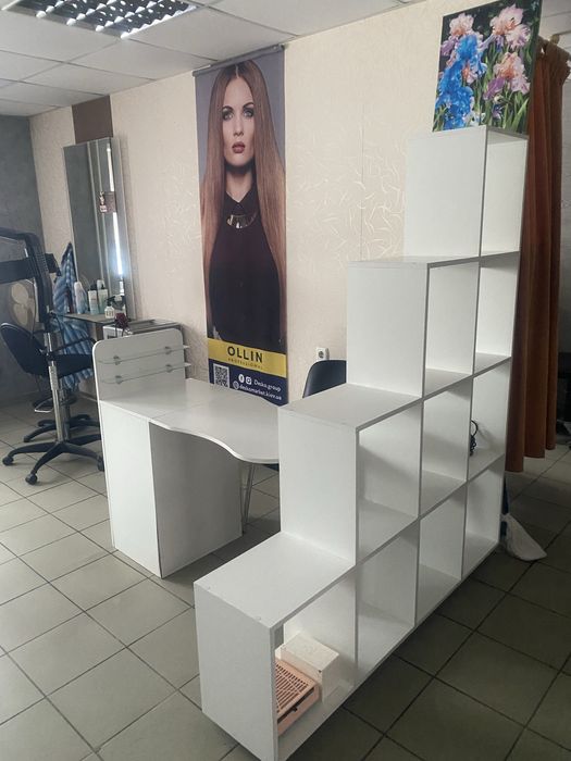 Оренда місця для майстра манікюру з своєю клієнтською базою.