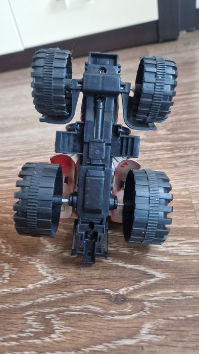 Traktorek truck.
